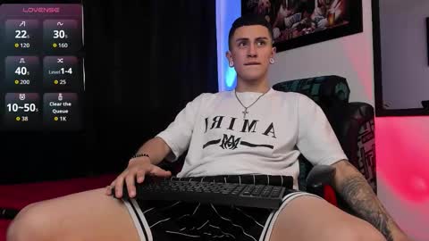 Sebastian online show from February 19, 9:11 pm