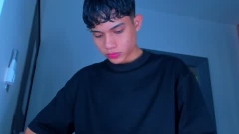 Sebastian online show from November 26, 9:07 pm