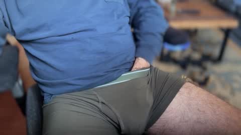 secret_neighbor_ online show from November 3, 11:39 pm