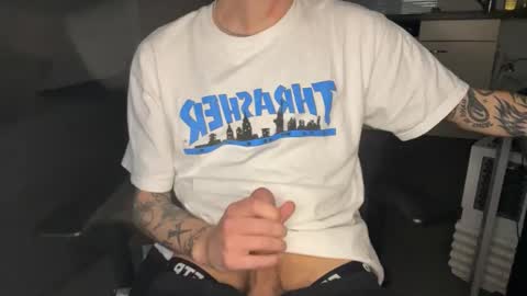 secretlust96 online show from March 21, 1:37 pm