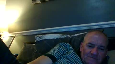 selfsucker28772 online show from November 16, 9:50 pm