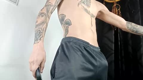 sem_alas online show from November 1, 12:26 am