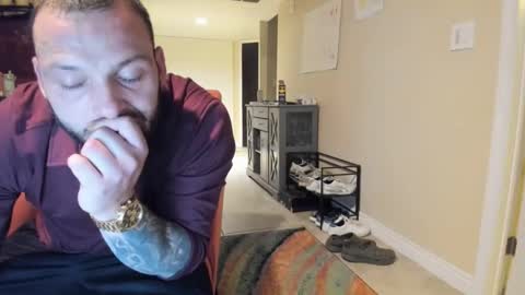 senditquick online show from November 14, 9:33 am