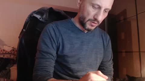 senorneby online show from January 12, 6:12 pm