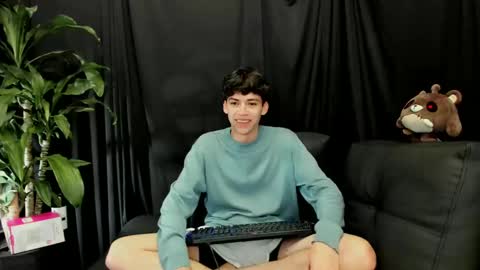 seth_ryder online show from February 12, 3:18 am