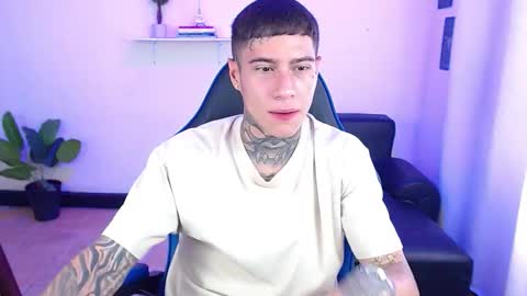 Thomas online show from November 10, 2:44 pm