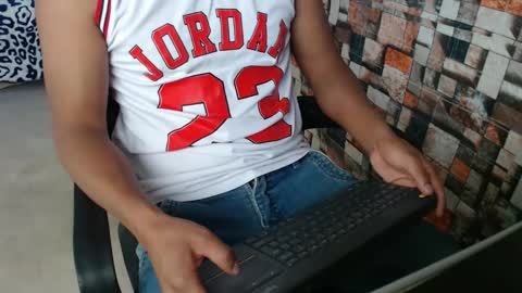 arnold online show from November 4, 9:27 pm