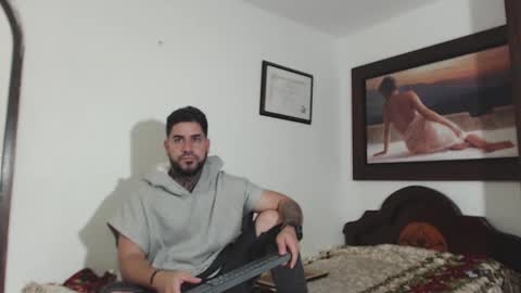 sexxy man online show from December 24, 11:00 pm