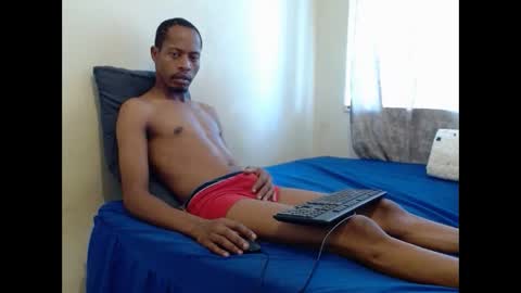 sexycouplexx01 online show from February 12, 1:17 pm