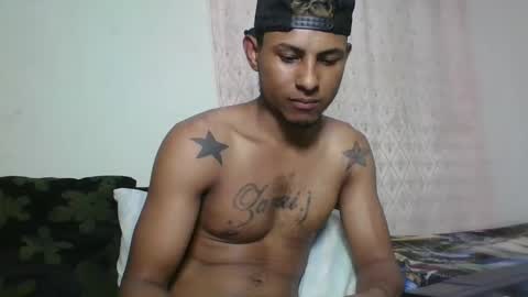 Snapshot of sexyleon69 chatting on January 22, 12:59 am Sexy leon online show from January 22, 12:59 am