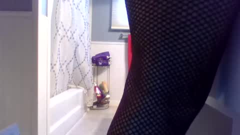 sexypluvin online show from December 9, 5:24 pm