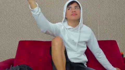 MATIAS-18   THIAHO -18  MAX-19  NICOKALY-19  CAIN-19   MOD ESTEBAN online show from February 3, 7:08 pm