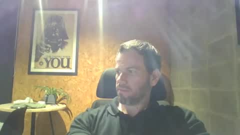 shad0w_hunter online show from December 4, 11:13 pm