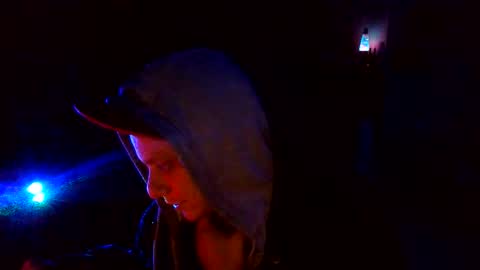 shades455 online show from June 8, 1:28 am