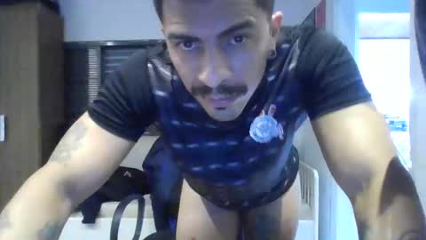 shallot94 online show from February 12, 5:08 pm