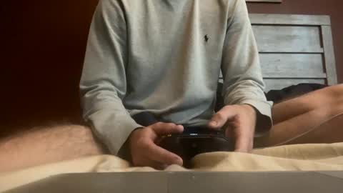 Snapshot of shaneconn1509 chatting on December 14, 12:44 pm ShaneConn online show from December 14, 12:44 pm