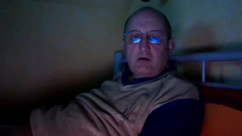 Peter online show from March 8, 9:40 pm