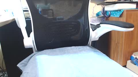 Shawn online show from March 1, 6:32 pm