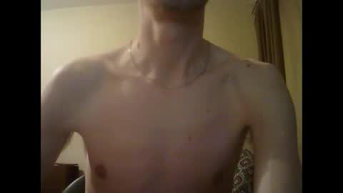 Snapshot of shedevr02 chatting on February 25, 6:20 pm Roger online show from February 25, 6:20 pm