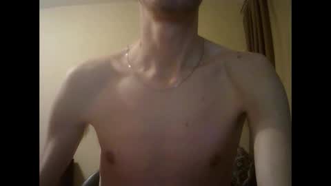 Snapshot of shedevr02 chatting on February 26, 5:17 pm Roger online show from February 26, 5:17 pm