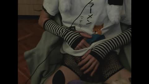 sheppaws4you online show from December 21, 1:35 am