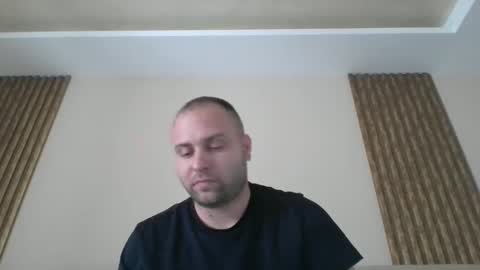 shmele_04 online show from September 9, 1:54 pm