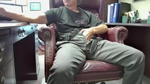 nikolas send dm for an appointment online show from September 19, 4:18 pm