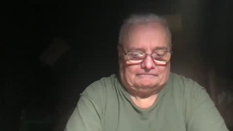 shortbeef11 online show from March 10, 6:05 am