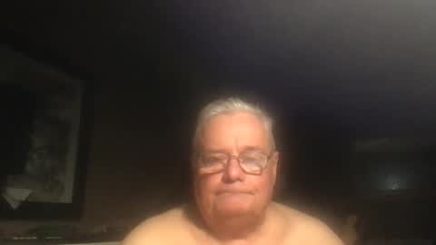 shortbeef11 online show from December 3, 4:24 am