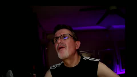 shrewtamer online show from November 8, 7:11 am