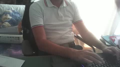 Snapshot of shyfrenchcock chatting on September 16, 9:10 am shyfrenchcock online show from September 16, 9:10 am