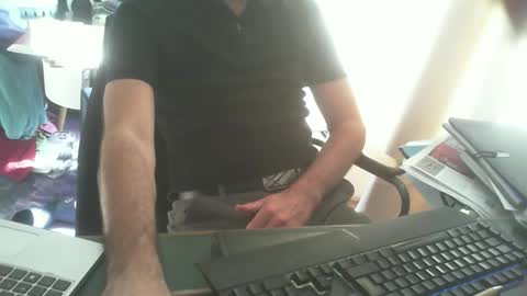 Snapshot of shyfrenchcock chatting on October 20, 9:02 am shyfrenchcock online show from October 20, 9:02 am