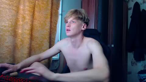 Tom and Betty online show from April 15, 5:18 am