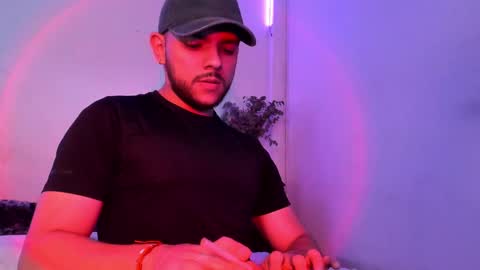 Simn online show from February 15, 6:55 pm