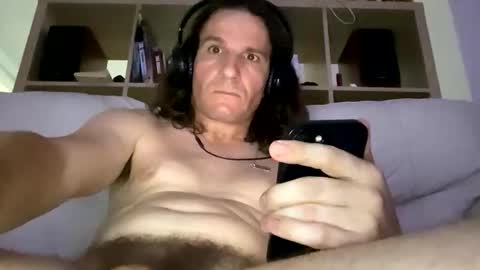 simplementmoi1 online show from September 15, 10:49 am