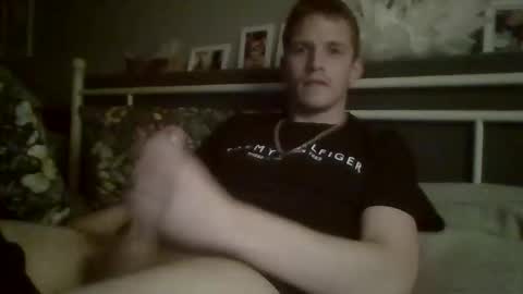 Snapshot of sinnlos14 chatting on October 19, 3:33 am sinnlos14 online show from October 19, 3:33 am