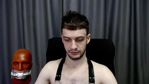 Sir Damien online show from March 29, 3:39 am