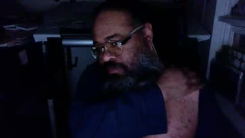 Snapshot of siyah_sakal chatting on December 21, 10:06 am siyah_sakal online show from December 21, 10:06 am