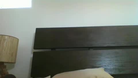 Snapshot of skinnyguylongdick1 chatting on February 23, 6:41 pm skinnyguylongdick1 online show from February 23, 6:41 pm