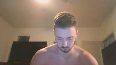 Snapshot of skinnyguylongdick1 chatting on December 12, 1:21 am skinnyguylongdick1 online show from December 12, 1:21 am