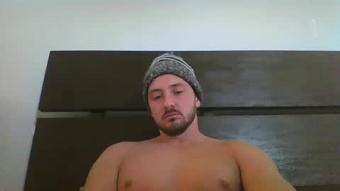 Snapshot of skinnyguylongdick1 chatting on December 29, 4:08 pm skinnyguylongdick1 online show from December 29, 4:08 pm