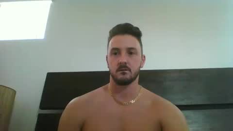 Snapshot of skinnyguylongdick1 chatting on October 11, 8:24 pm skinnyguylongdick1 online show from October 11, 8:24 pm