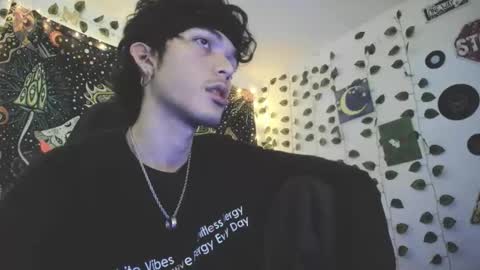 skiny_dann online show from May 24, 4:40 am