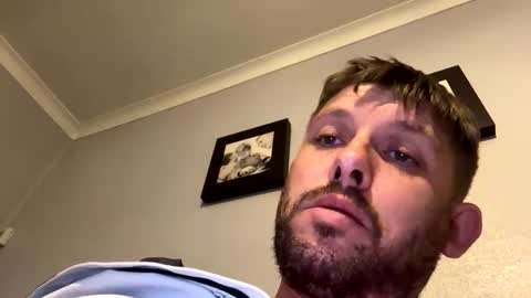 skuzzy25 online show from June 3, 10:48 pm