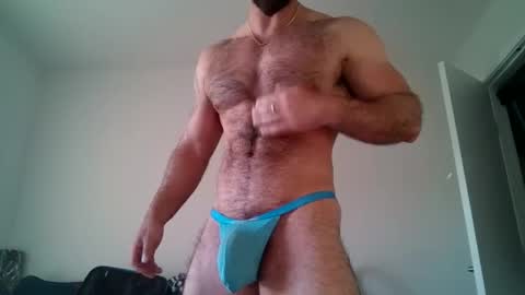 Skyler Flexes online show from September 21, 2:28 pm