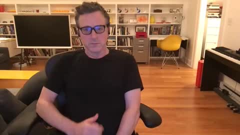 Skyline3371 online show from January 19, 5:05 am