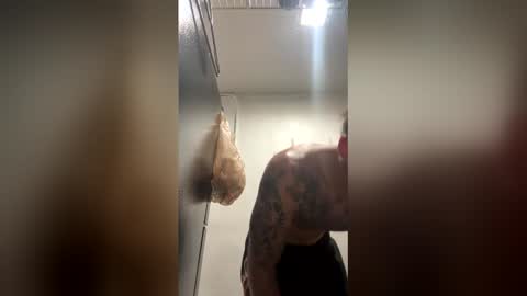 skyydaddy9 online show from March 13, 7:05 am