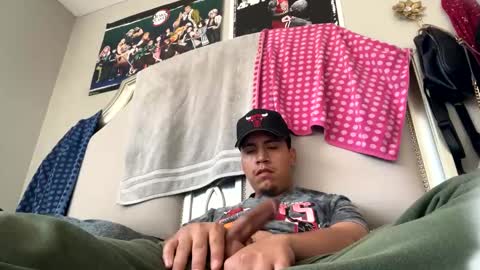 Snapshot of slickbadboy chatting on January 4, 7:23 pm slickbadboy online show from January 4, 7:23 pm