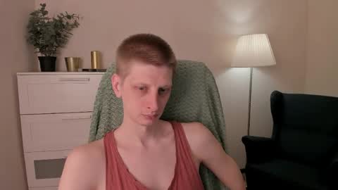 Andy online show from April 16, 9:39 pm