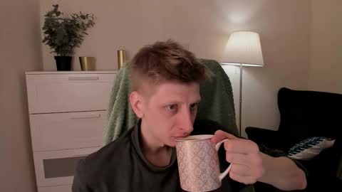 Andy online show from February 20, 8:32 pm